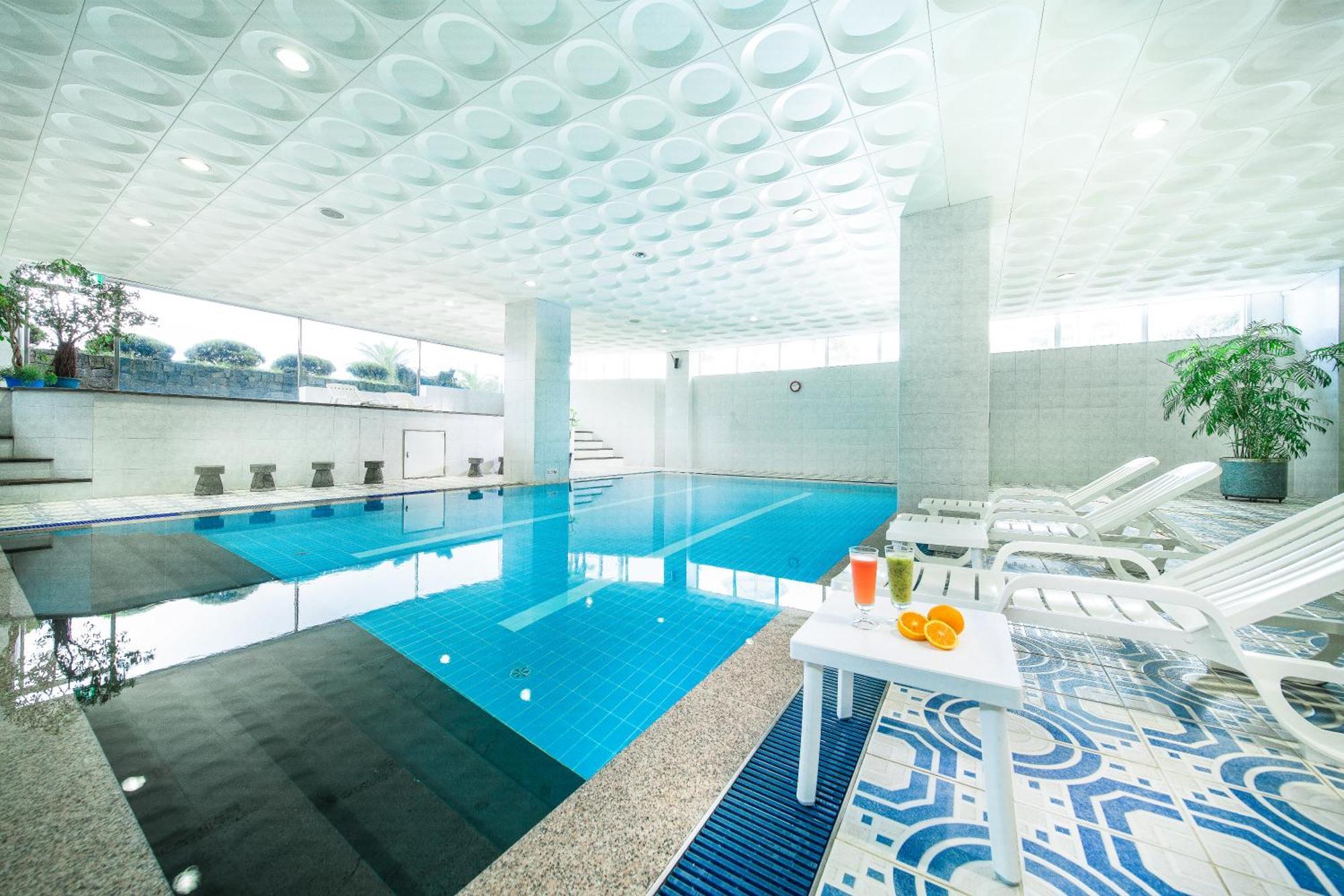 Kal Hotel